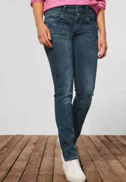 Casual Fit Jeans
