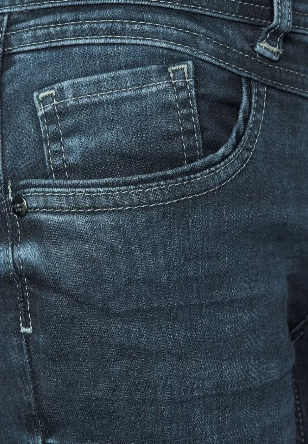 Casual Fit Jeans