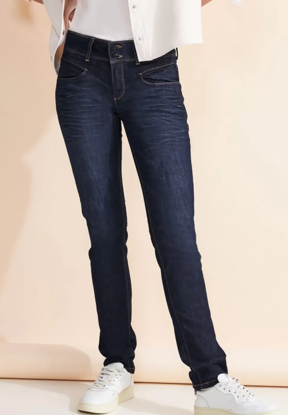 Casual Fit Jeans