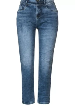 Casual Fit Jeans