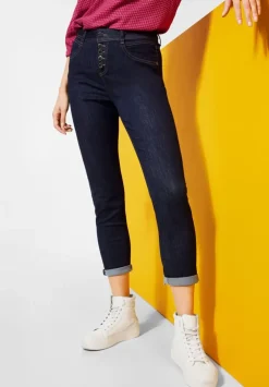 Casual Fit Jeans