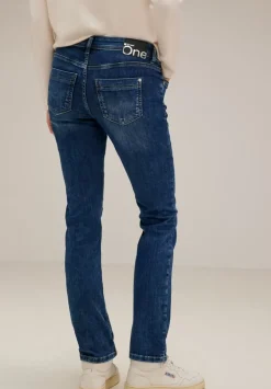 Casual Fit Jeans