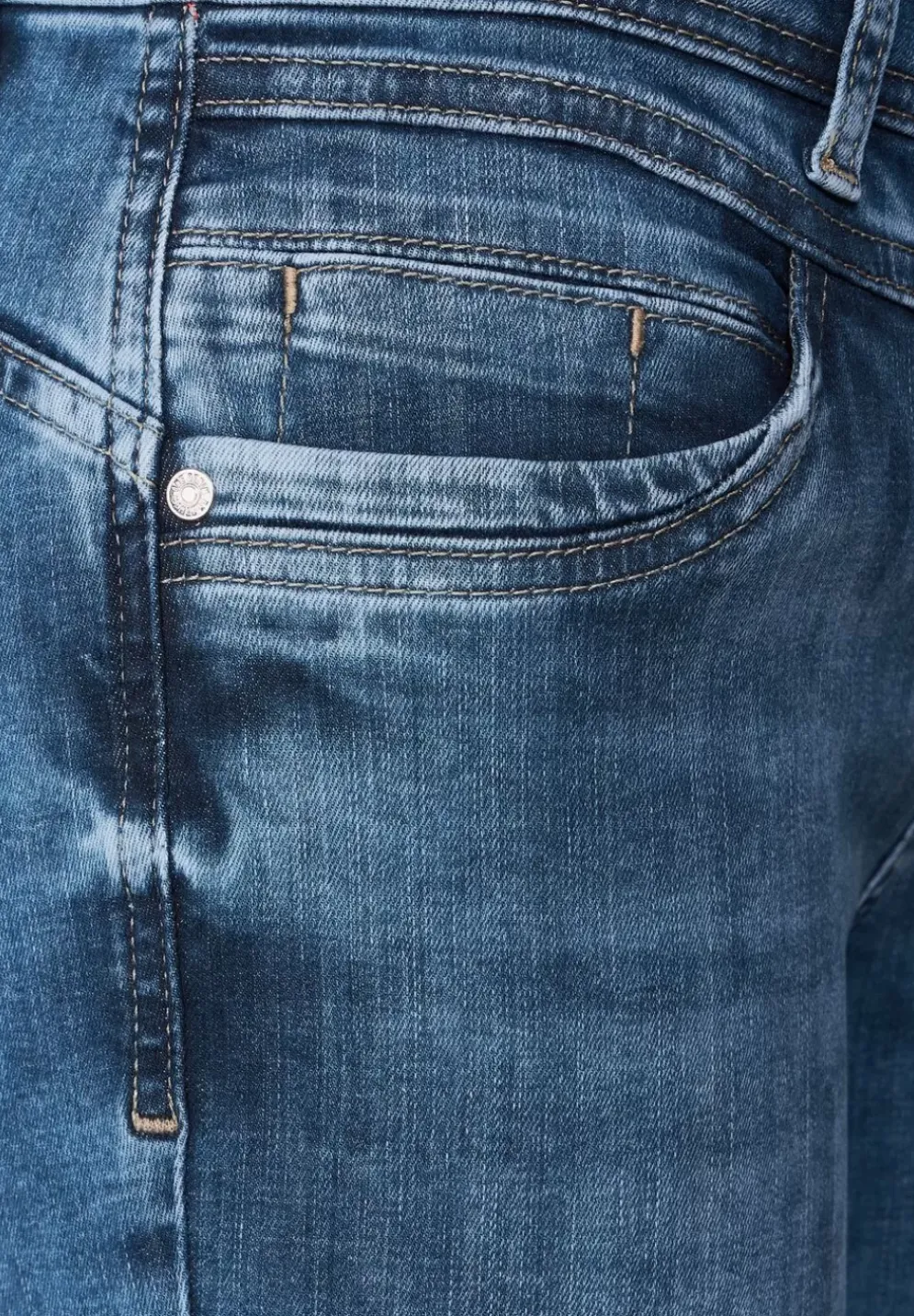 Casual Fit Jeans