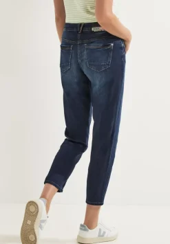 Casual Fit Jeans