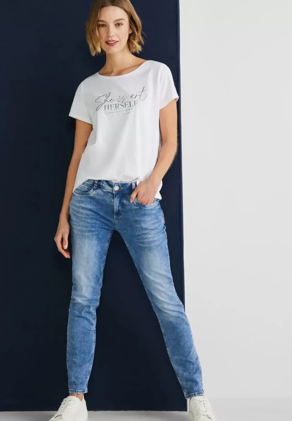 Casual Fit Jeans