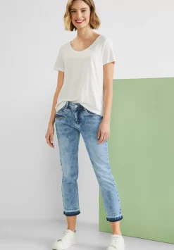 Casual Fit Jeans