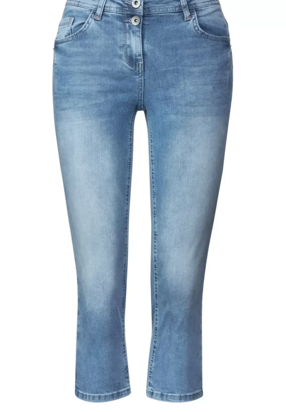 Casual Fit Jeans In 3/4