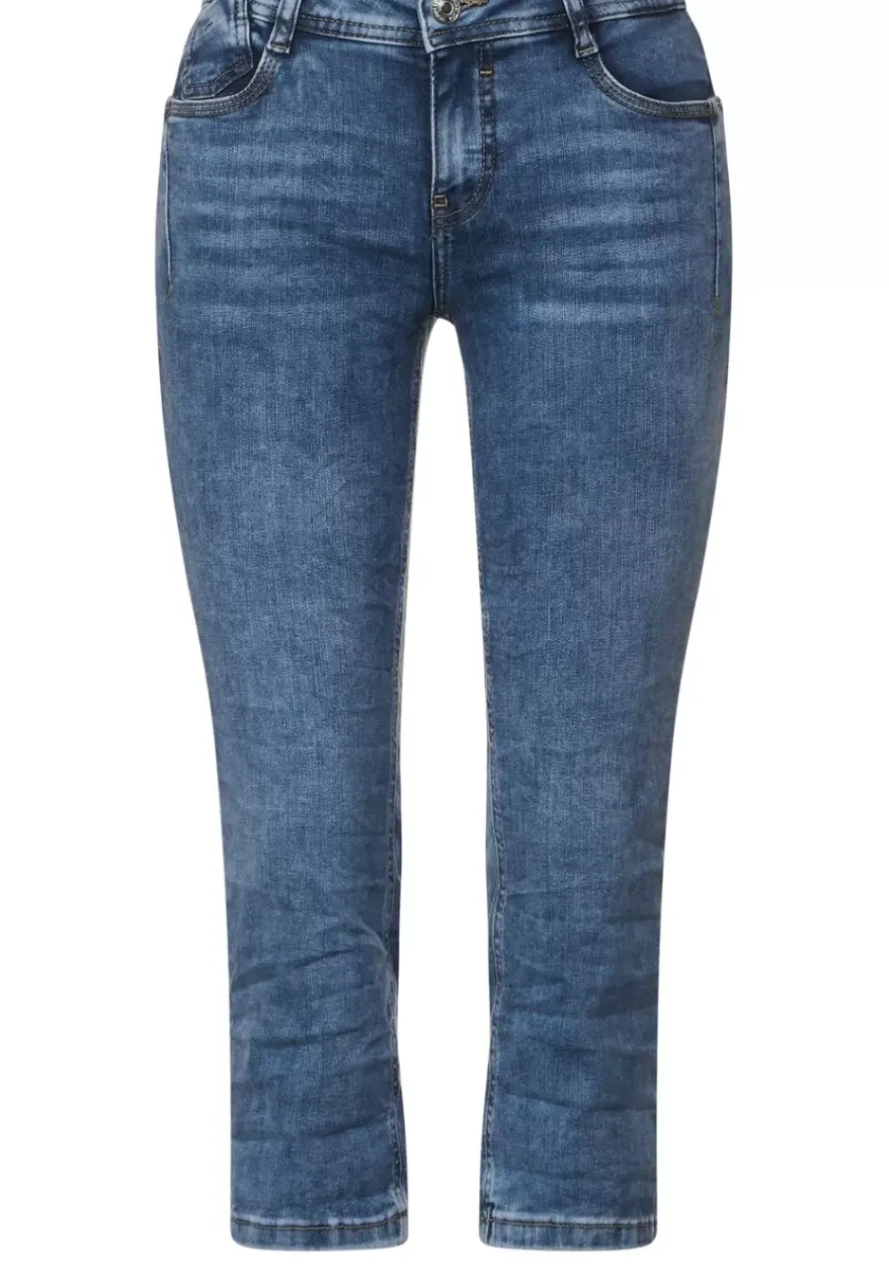 Casual Fit Jeans In 3/4