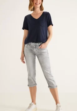 Casual Fit Jeans In 3/4