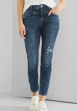Casual Fit Jeans Mit Stretch