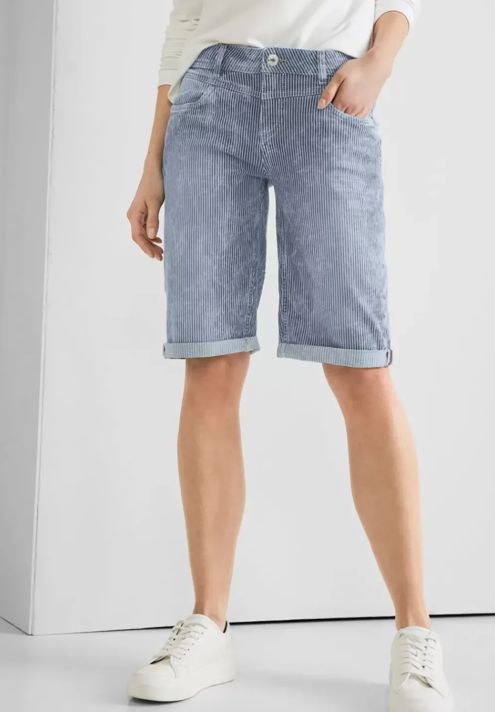 Casual Fit Jeansbermuda