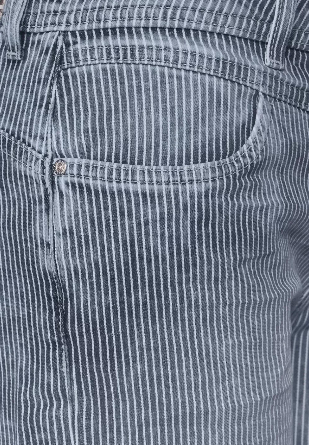 Casual Fit Jeansbermuda