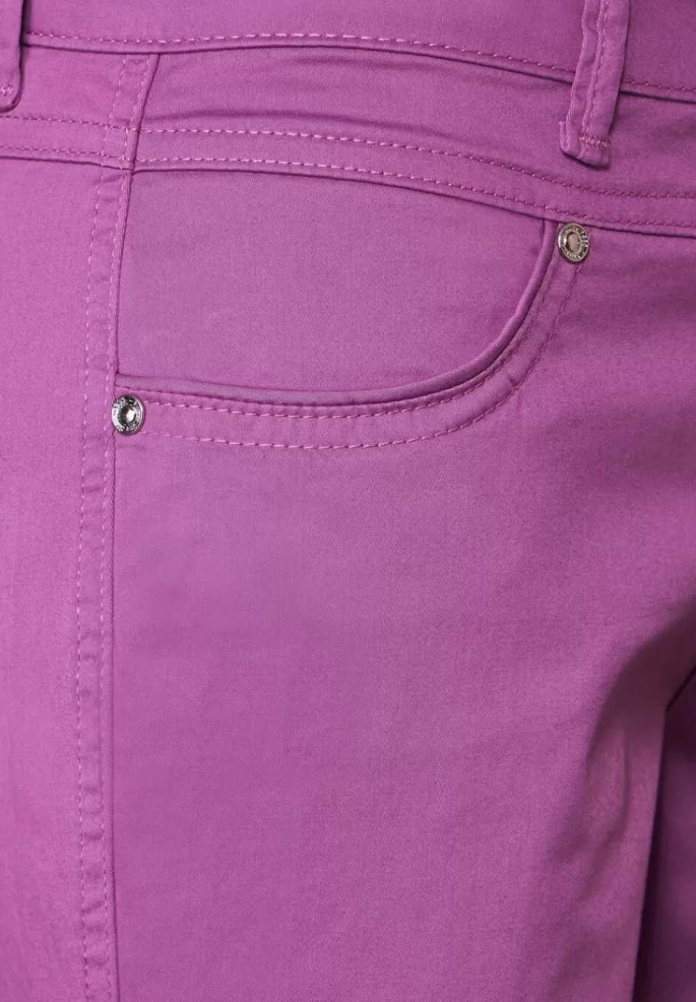 Casual Fit Satinlook Hose