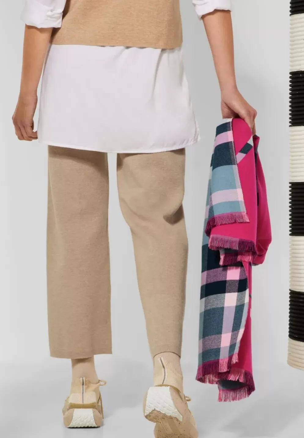 Casual Fit Strickhose