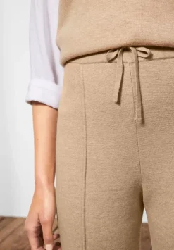 Casual Fit Strickhose
