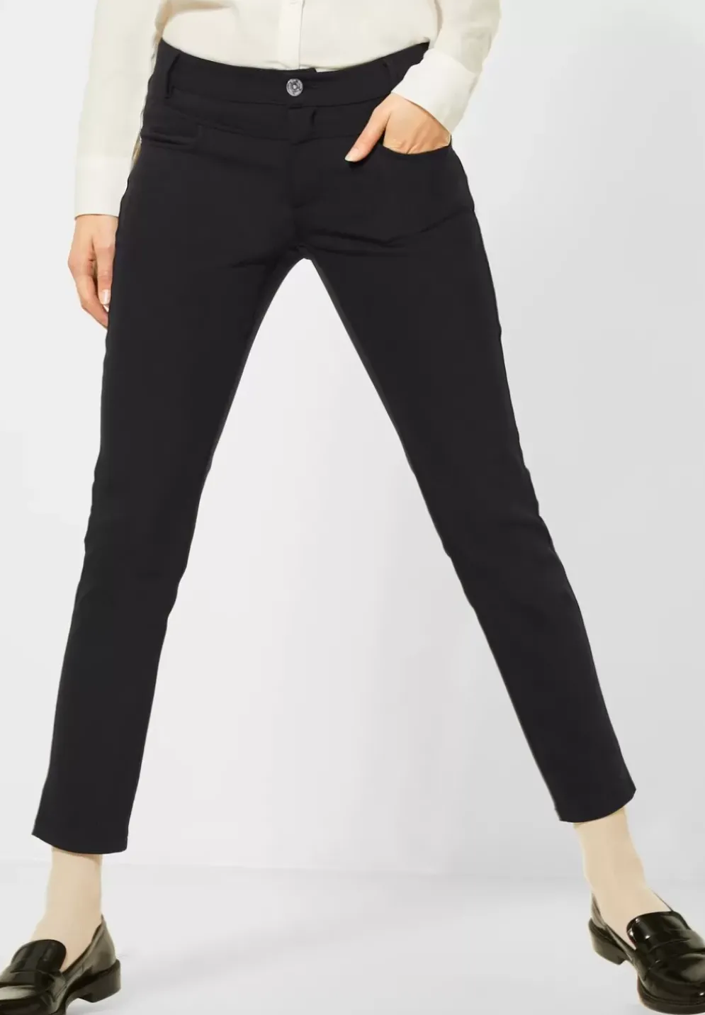 Casual-Fit Hose