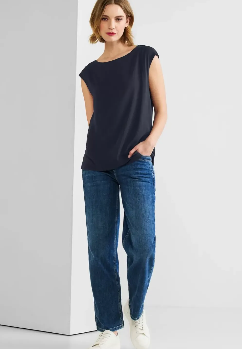 Chiffonshirt Im Materialmix