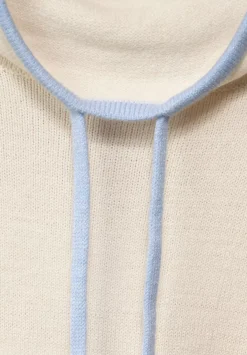 Colorblock Pullover