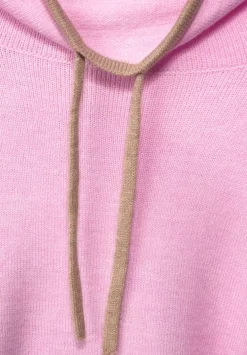 Colorblock Pullover