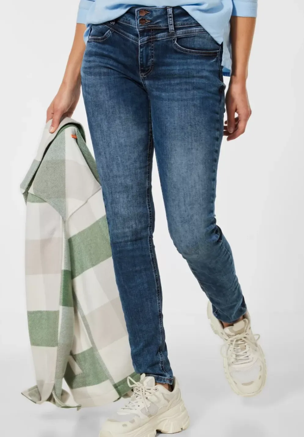 Denim In High Waist