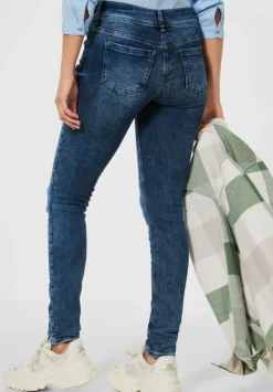 Denim In High Waist