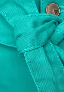 Denim-Bermuda Im Colour-Look