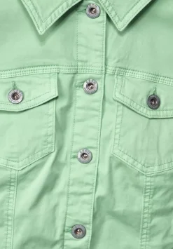 Farbige Jeansjacke