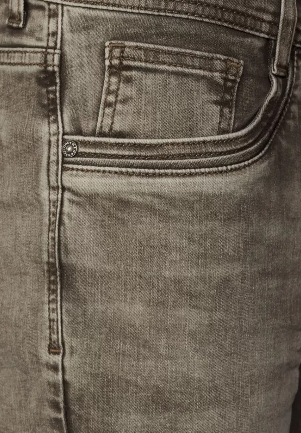 Farbige Regular Fit Jeans