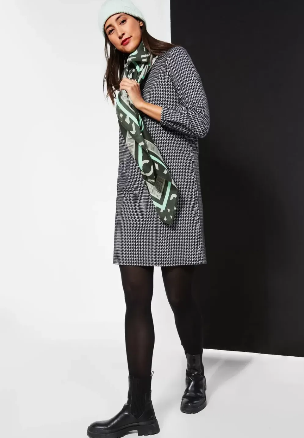 Gemustertes Jacquardkleid