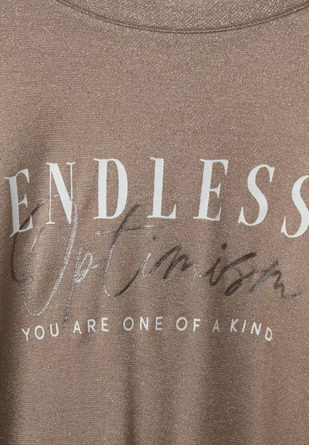 Glanzendes Shirt Mit Wording