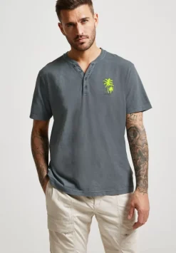 Henleyshirt In Garment Dye