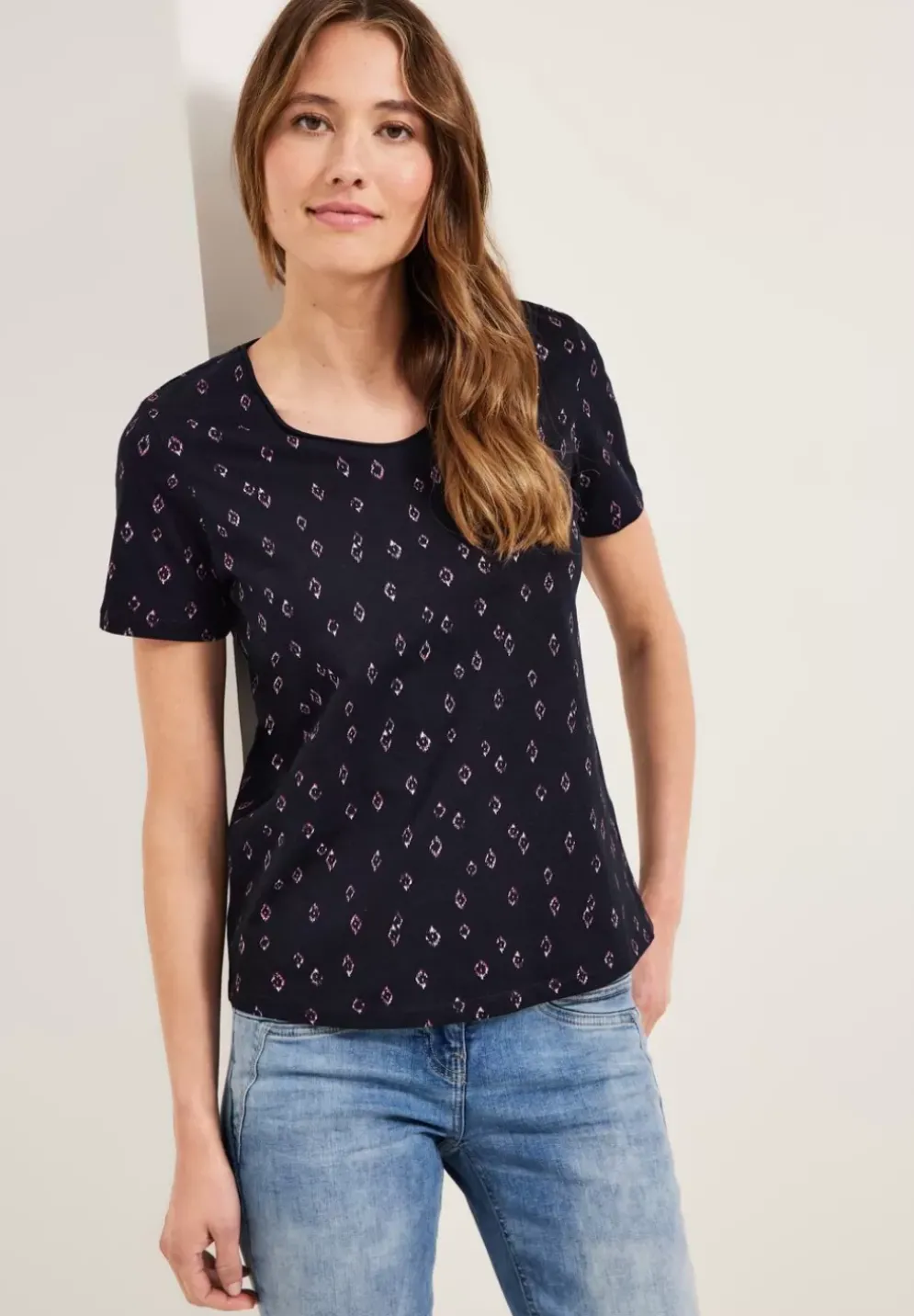 Ikat Minimalprint T-Shirt