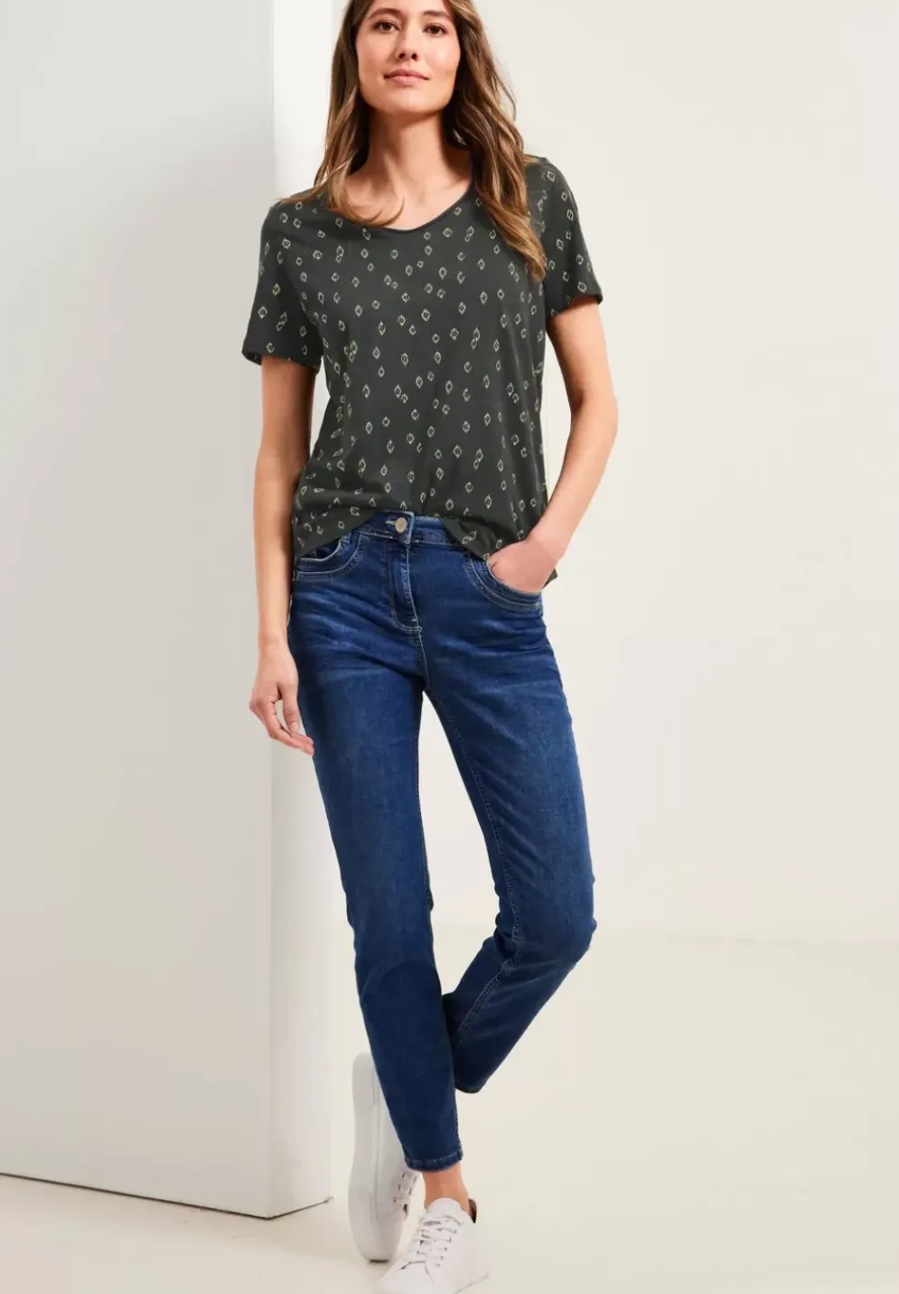 Ikat Minimalprint T-Shirt