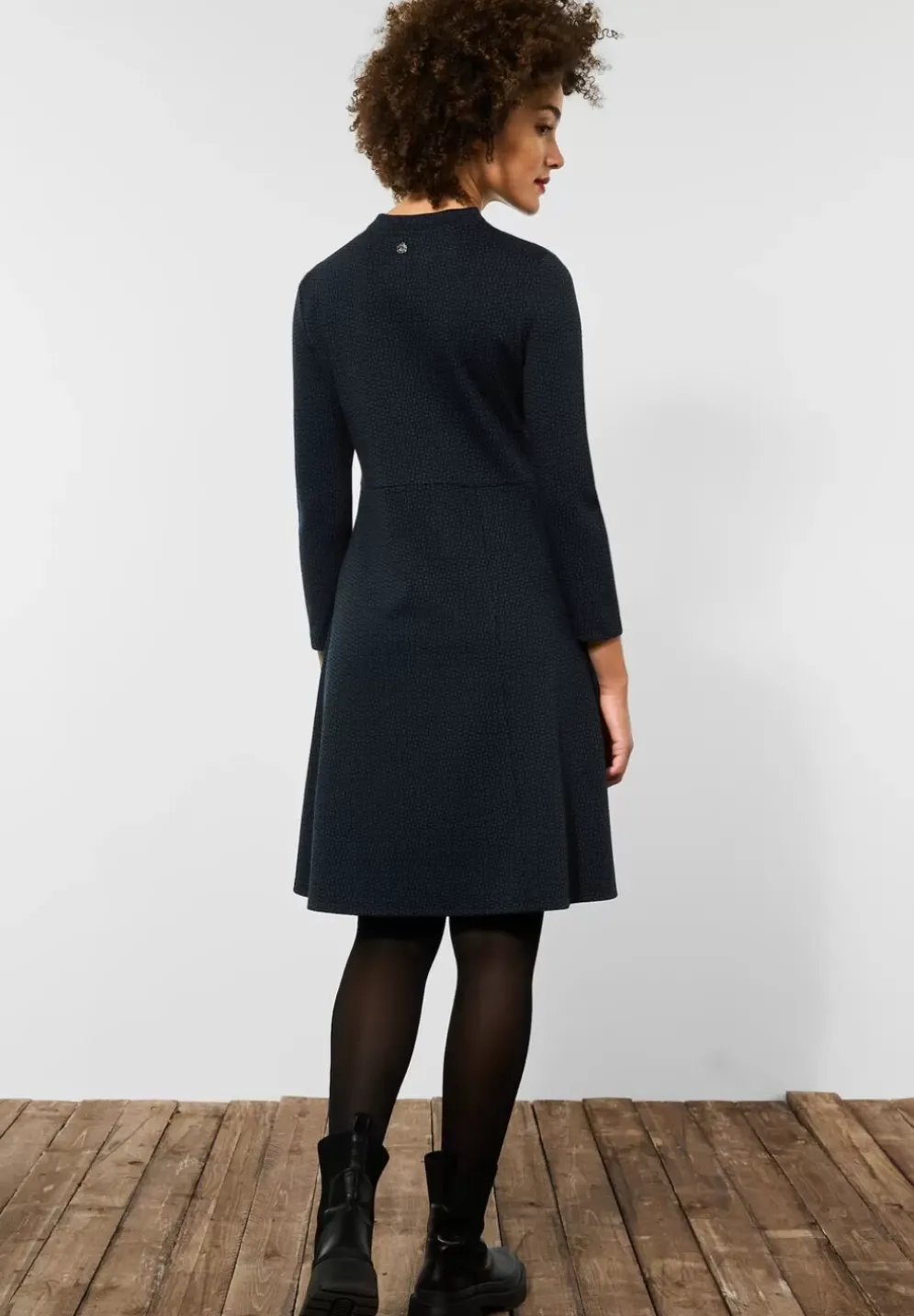 Kleid In A-Linie