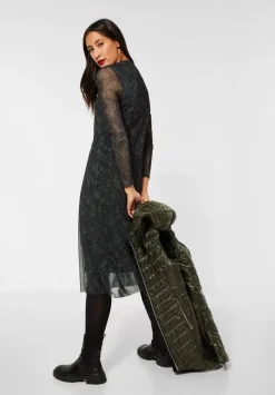 Kleid In Mesh Optik
