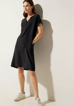 Kleid In Viskose