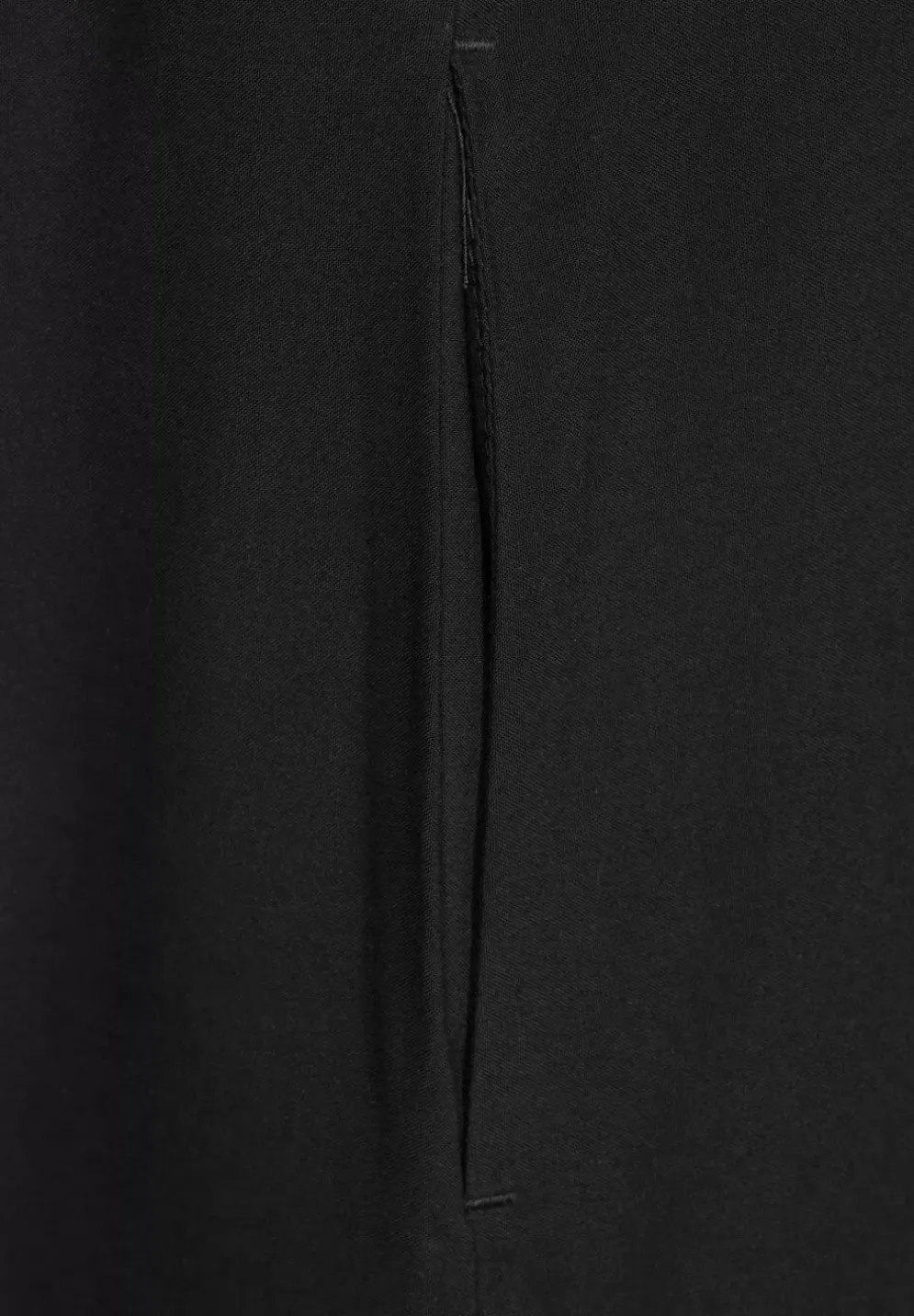 Kleid In Viskose