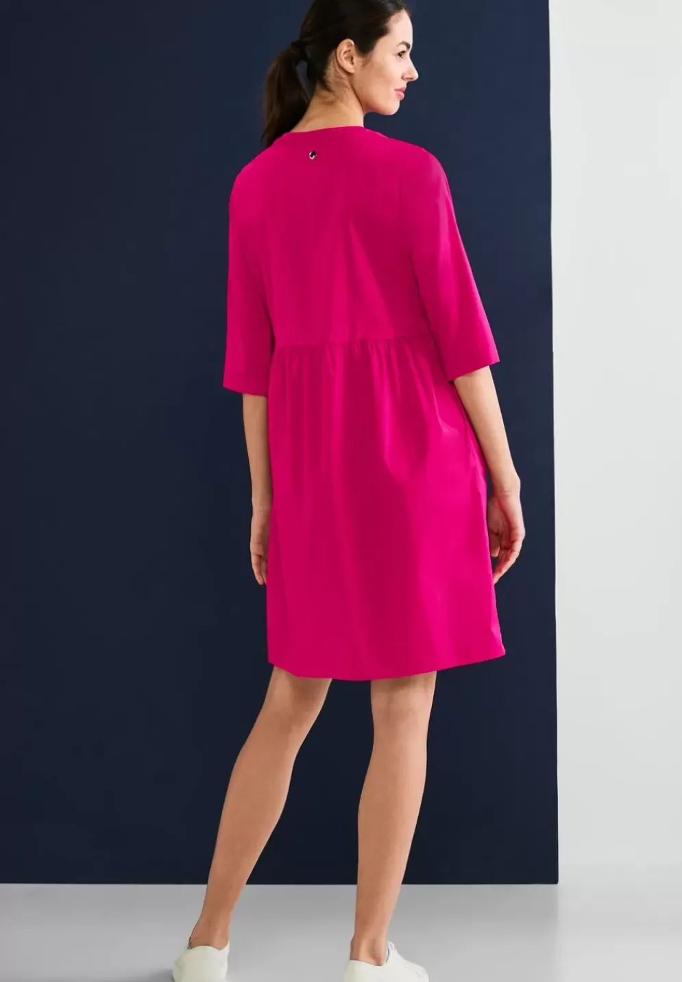 Kleid Mit Knopfleiste