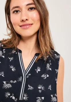 Kleid Mit Minimalprint