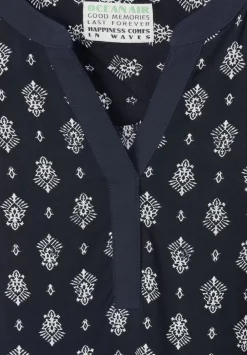 Kleid Mit Minimalprint