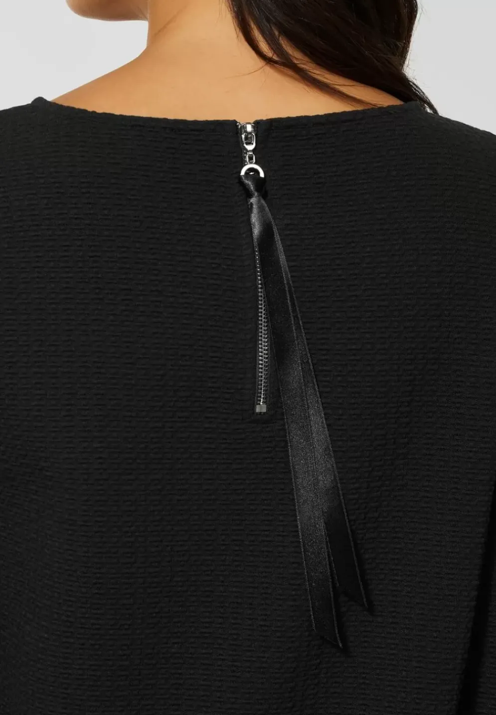 Kleid Mit Struktur