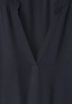 Kleid Mit Stufenrock