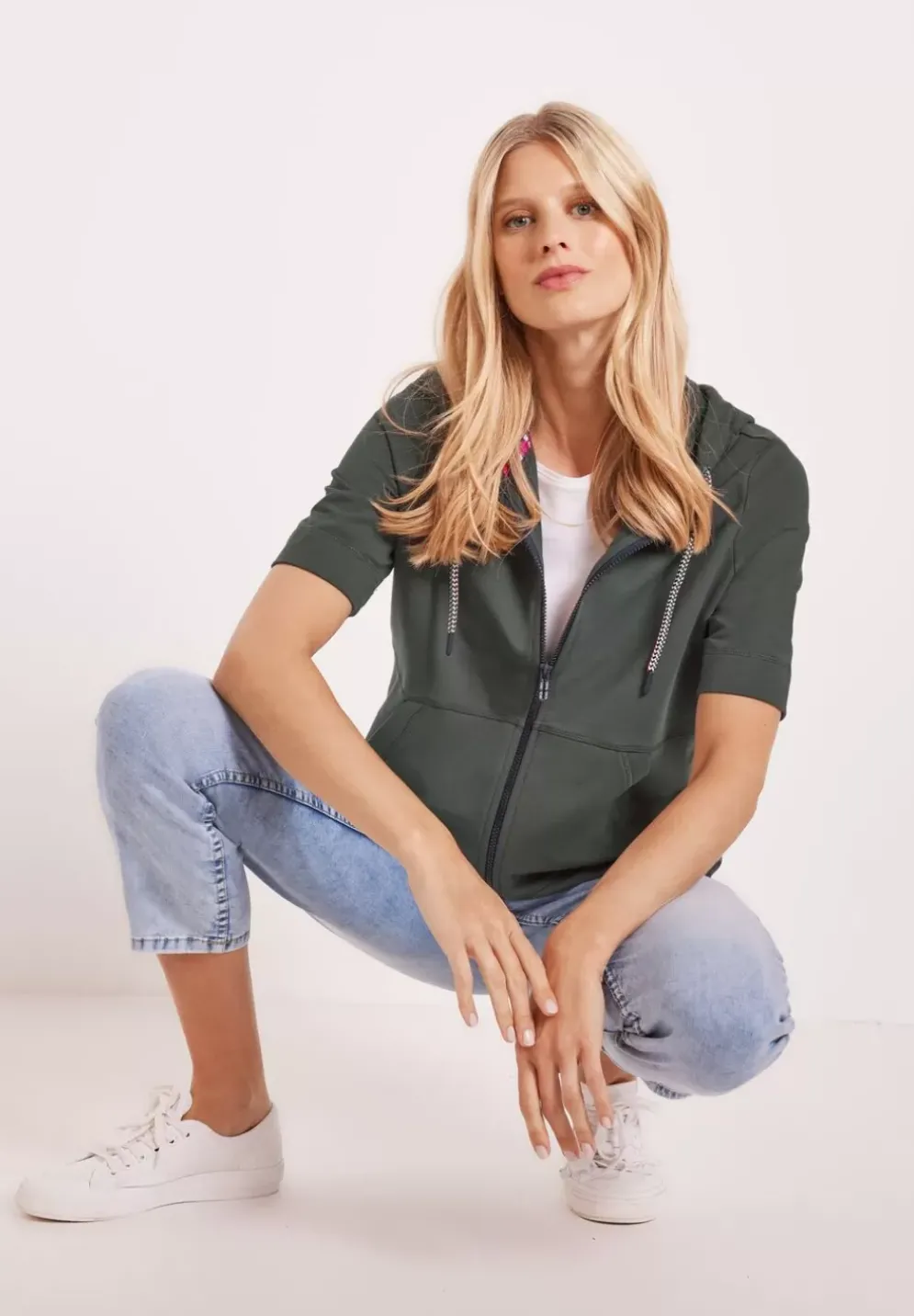 Kurzarm Sweatjacke