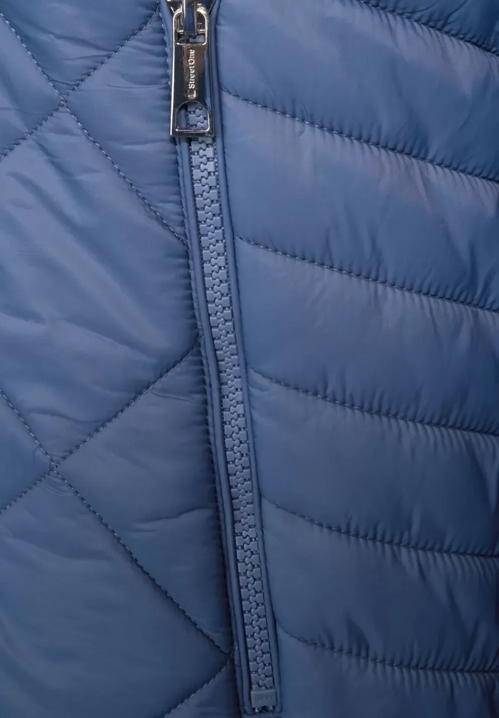 Kurze Steppjacke