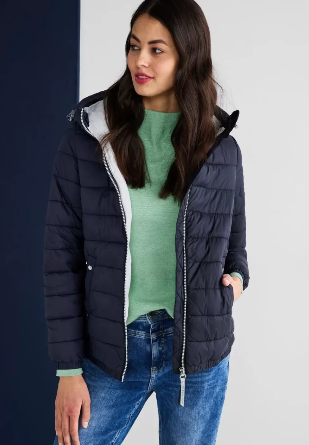 Kurze Steppjacke Mit Zipper