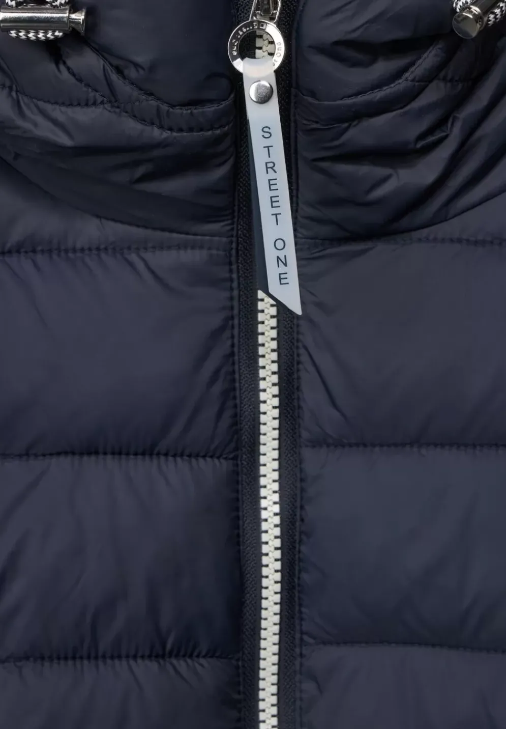 Kurze Steppjacke Mit Zipper