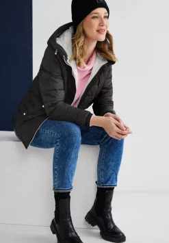 Kurze Steppjacke Mit Zipper