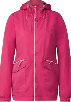 Kurzer Windbreaker