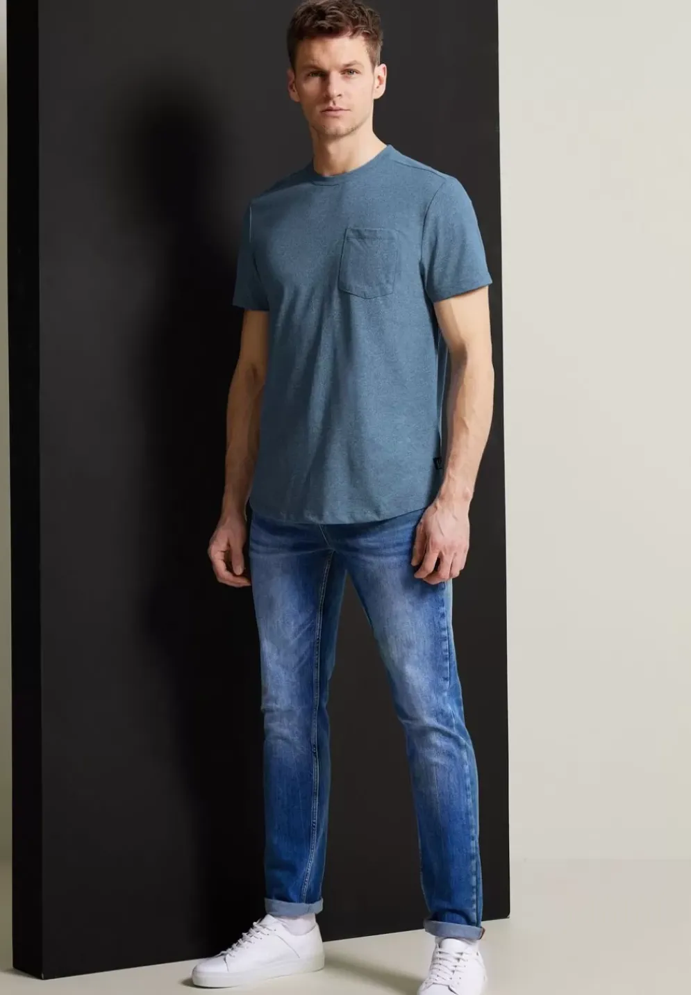 Long T-Shirt Mit Brusttasche