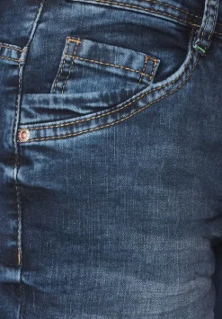 Loose Fit 3/4 Jeans